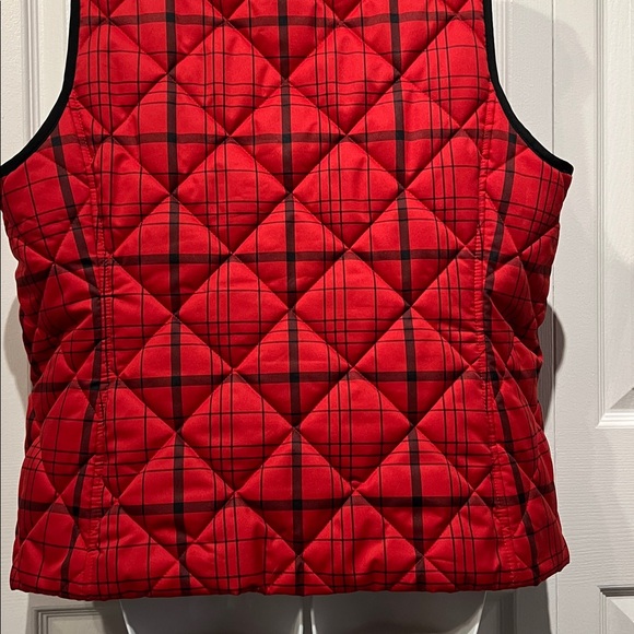 Jones New York Red/Black Plaid Quilted Vest Size XL - Picture 8 of 13